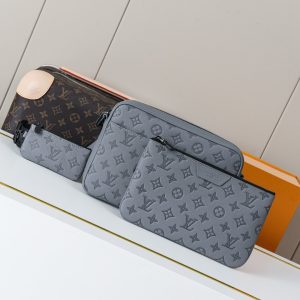 Louis Vuitton Trio Messenger Réplica 1:1 de Alta Gama con Calidad Espejo 1153586028 - front view | Louis Vuitton