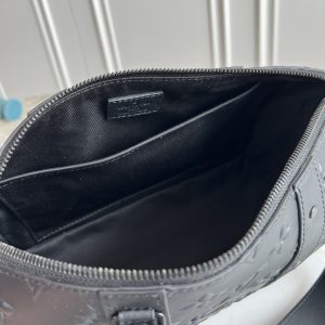 Louis Vuitton Keepall City Réplica 1:1 de Lujo con Envío Rápido desde España 1093962637 - macro shot | Keepall