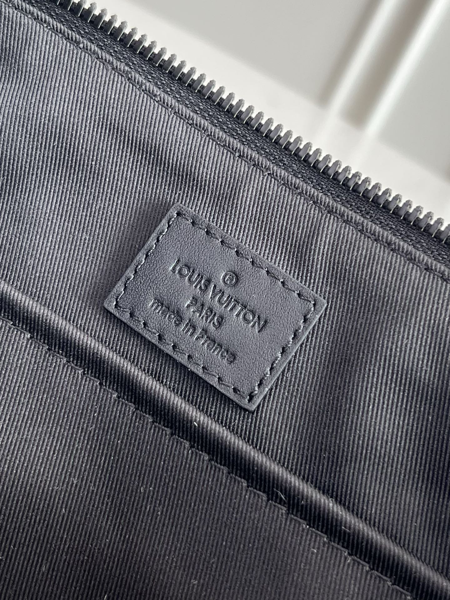 8-376.jpg Louis Vuitton Keepall City Réplica 1:1 de Lujo con Envío Rápido desde España 1093962637 - front view | Keepall